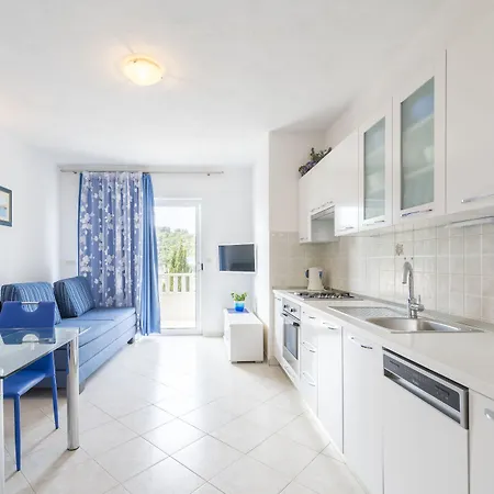 Nikolina Lägenhet *