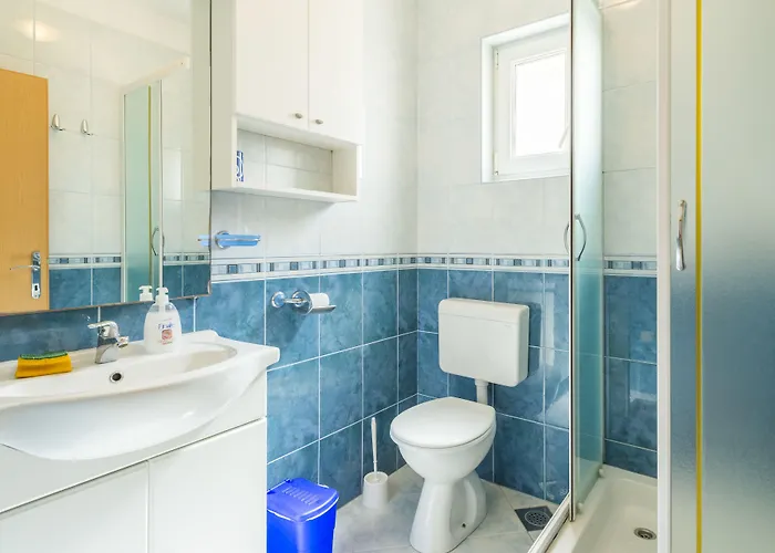 Nikolina * 흐바르