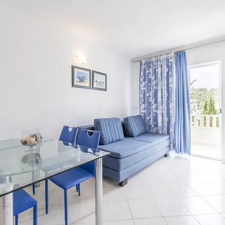 Nikolina Apartment Hvar Town