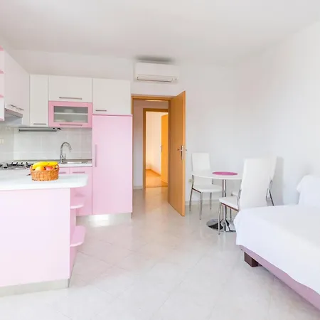 Apartman Nikolina *