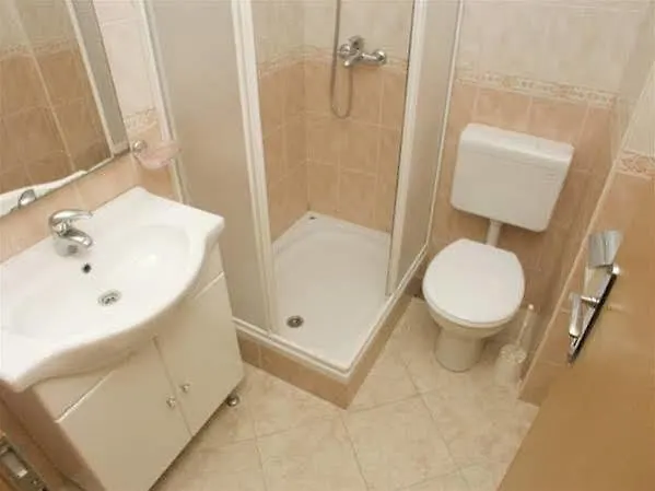 Nikolina Appartement