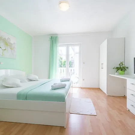 Appartement Nikolina *