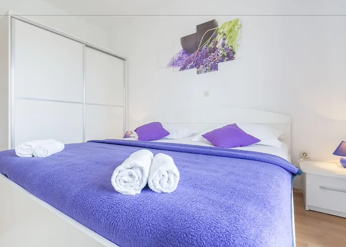 Nikolina Apartment Hvar Town